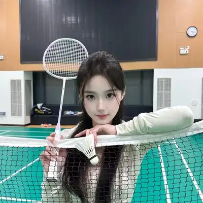 沈梓